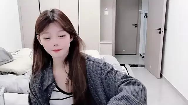 yang-yang-yang from StripChat is Freechat
