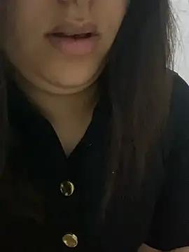 yassminsexy22 from StripChat