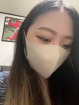 yazawa_oO from StripChat