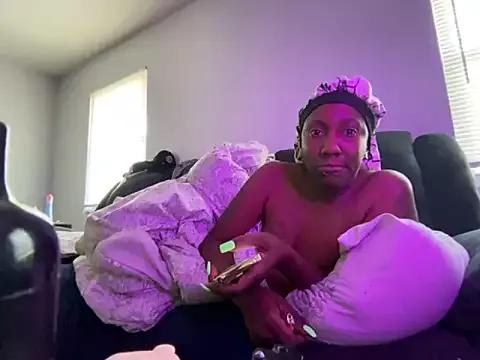 Yoshibaby2670 from StripChat is Freechat