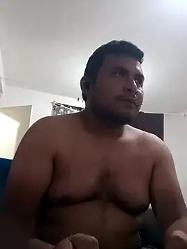 YoSoyLittleBoy from StripChat