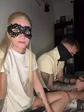 youngAlphaCouple from StripChat is Freechat
