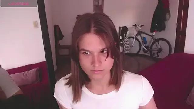 Your_Hand_In_mine from StripChat is Freechat