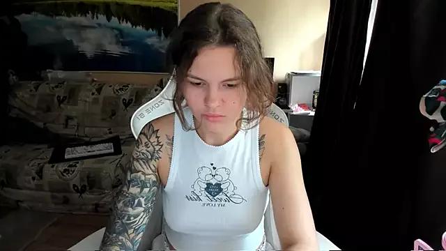 yourdreamm_ from StripChat is Freechat