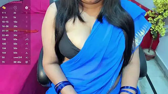 YourKittuu from StripChat is Freechat