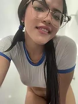 Photos of YourPreciousXXX from StripChat is Freechat