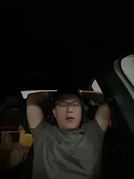 YoY-man from StripChat