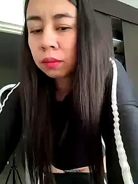 Yuli_Mars from StripChat is Freechat