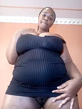 Yummy-Cat from StripChat