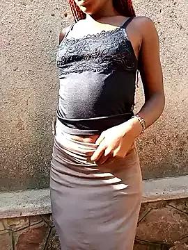 yummy_bb from StripChat