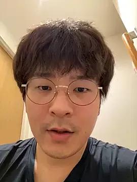 yuuki8910 from StripChat