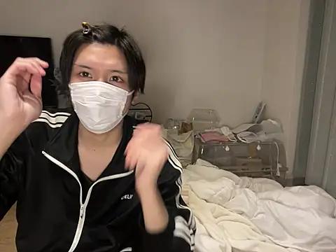 yuura_yura from StripChat