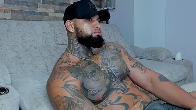 zaiin_diesel from StripChat