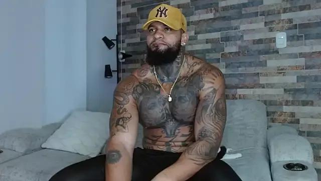 zaiin_diesel from StripChat