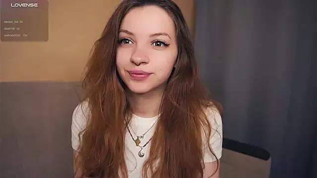 ZanaLayes from StripChat