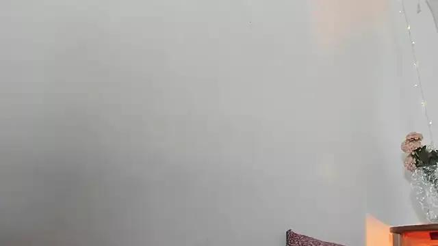Zara_dulce from StripChat