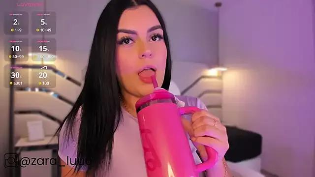 zara_lu from StripChat