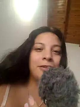 ZaraHoney from StripChat