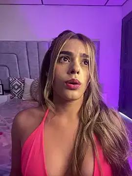 ZoeJohnsoon from StripChat is Freechat